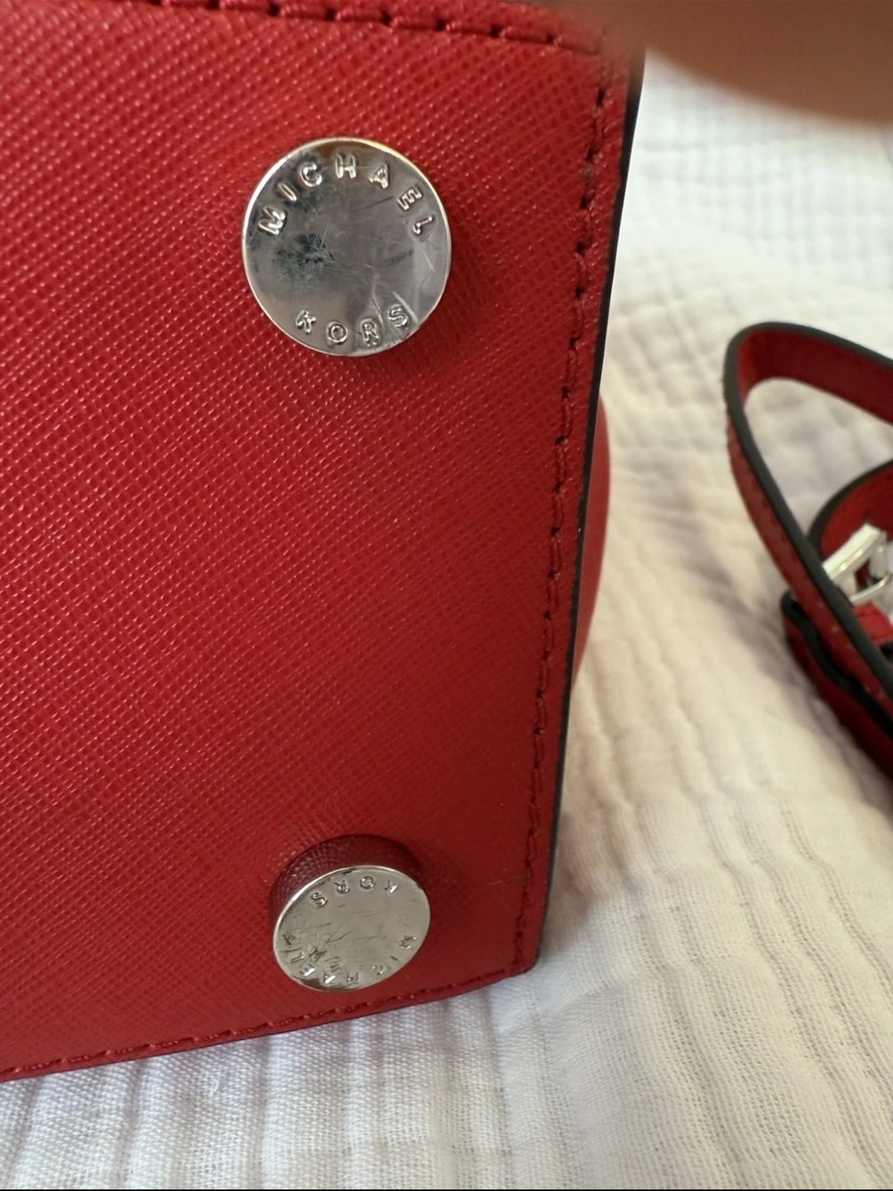 Michael Kors Selma Red Saffiano Satchel with Top Handles - Picture 4 of 7